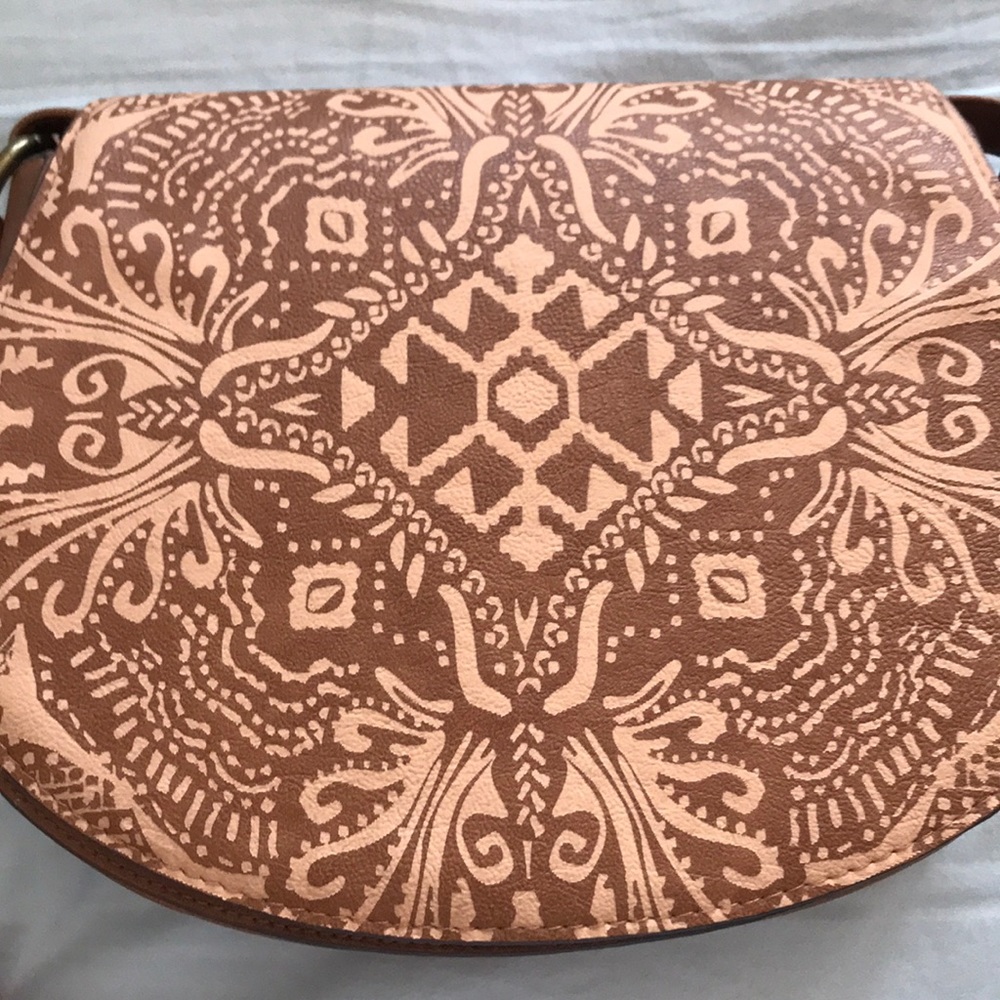 Crossbody bag